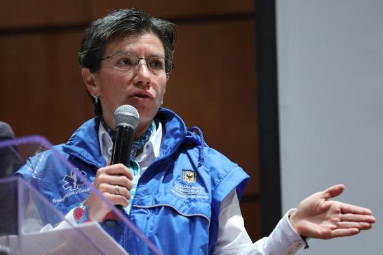 negligencia de funcionarios Claudia López