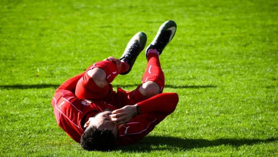 jugadores lesionados regreso fútbol después de cuarentena