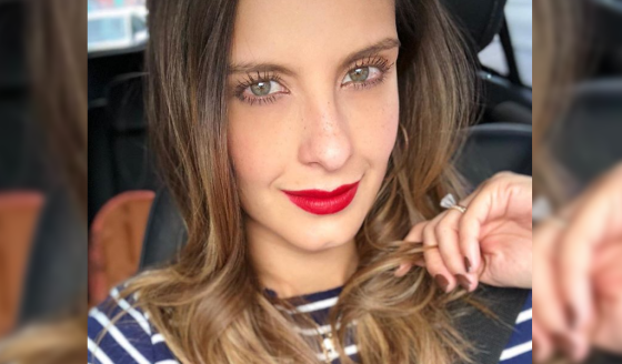 laura acuña laua acuña