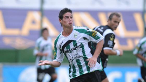 James Rodríguez en su etapa con Banfield