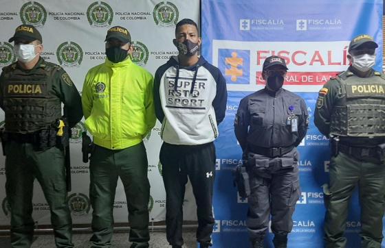Por un 'piropo' habría asesinado tres personas y fue enviado a prisión Por un 'piropo' habría asesinado tres personas y fue enviado a prisión