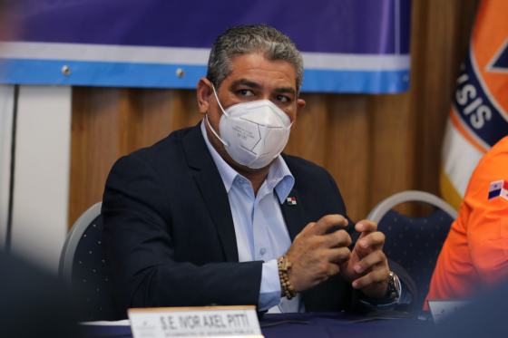 Ministro de Salud, Luis Fernando Sucre Ministro de Salud, Luis Fernando Sucre