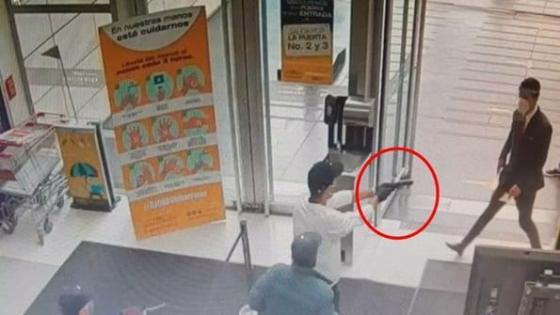 Robo quedó registrado en cámaras de seguridad Robo quedó registrado en cámaras de seguridad