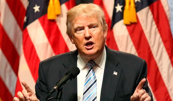 Trump espera reabrir las escuelas en otoño
