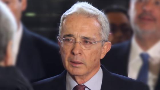 Álvaro Uribe masacre de El Aro