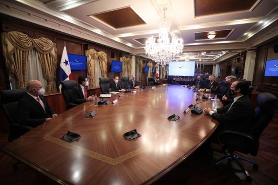 Panamá y Estados Unidos Panamá y Estados Unidos