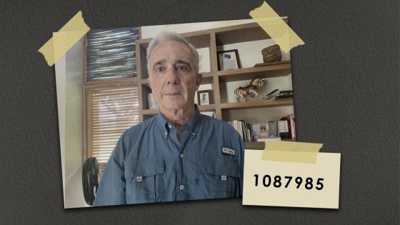 Foto de Álvaro Uribe detenido Foto de Álvaro Uribe detenido