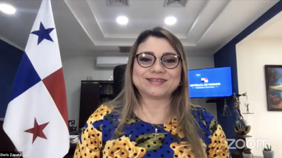 Ministra de Trabajo Doris Zapata Ministra de Trabajo Doris Zapata