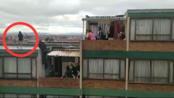 Policía frustra suicidio de una mujer en San Cristóbal Policía frustra suicidio de una mujer en San Cristóbal