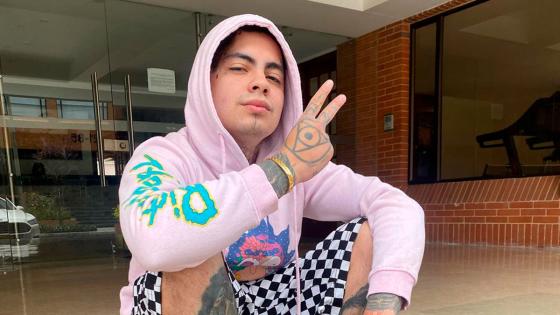 Nicolas Arrieta hace en vivo borracho y habla de su problema con el alcohol Nicolas Arrieta hace en vivo borracho y habla de su problema con el alcohol