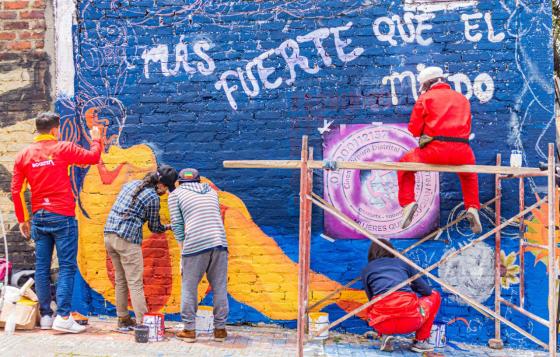 mural contra la violencia de género