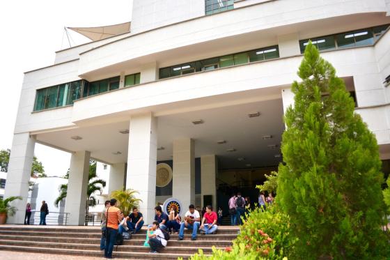 Universidad Santo Tomás, Bucaramanga Universidad Santo Tomás, Bucaramanga