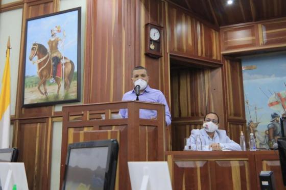 Alcalde de Pereira Carlos Maya Alcalde de Pereira Carlos Maya