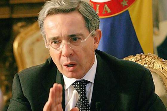 La reacción de Álvaro Uribe tras quedar en libertad