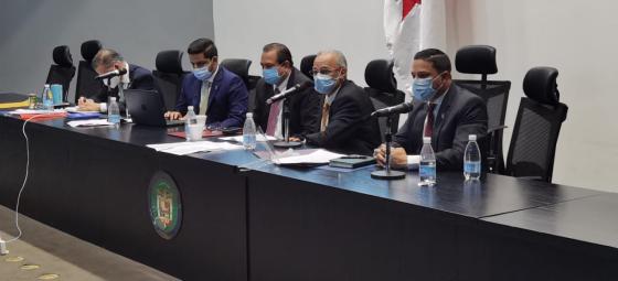 Autoridades analizan el proyecto de ley 164 que elimina a la AUPSA Autoridades analizan el proyecto de ley 164 que elimina a la AUPSA
