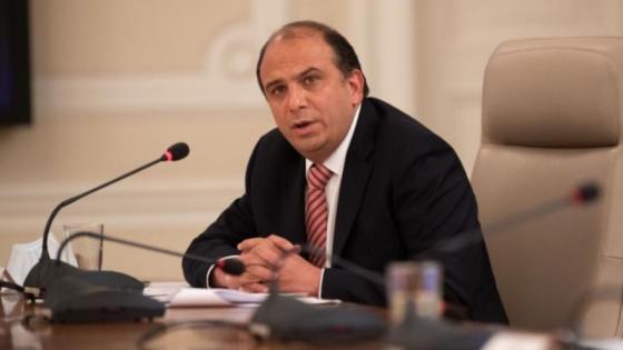 Demanda busca tumbar la elección de Carlos Camargo como Defensor del Pueblo Demanda busca tumbar la elección de Carlos Camargo como Defensor del Pueblo