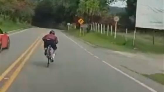 Ciclista se salvó de morir en un accidente en vías de Santander Ciclista se salvó de morir en un accidente en vías de Santander