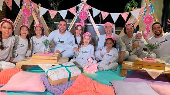 Pijamada de Paola Jara con las hijas de jessi Uribe Pijamada de Paola Jara con las hijas de jessi Uribe