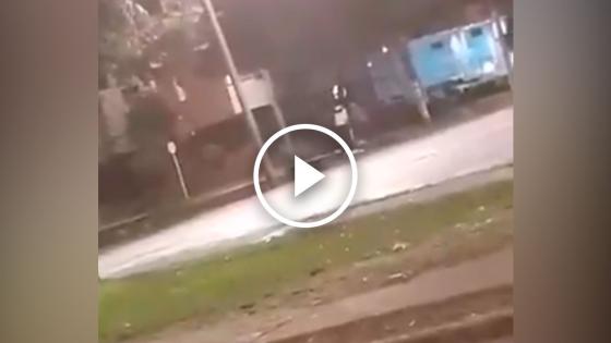 VIDEO | Brutal agresión a un joven de 17 años en Bogotá