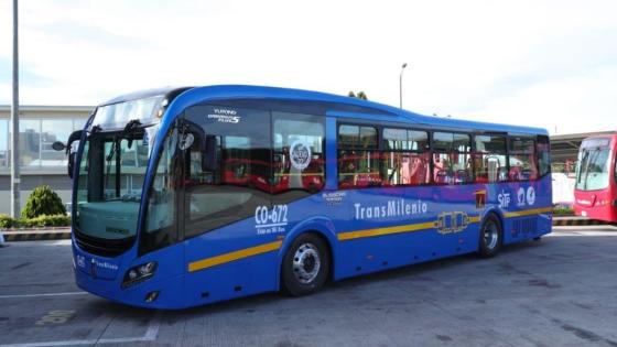 Cambio de color de buses SITP costaría una millonada