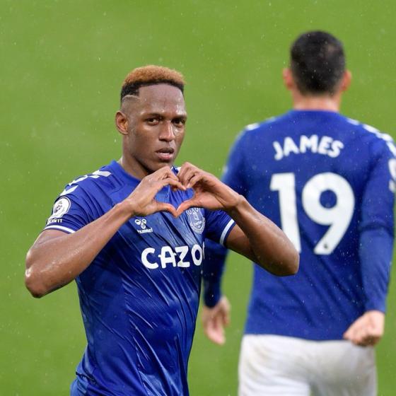 Gol Yerri Mina asistencia de James Rodríguez