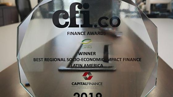 Premio CFI a Fiduciaria Central Premio CFI a Fiduciaria Central