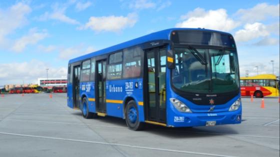 Polémica por el cambio de color de los buses del SITP sigue candente