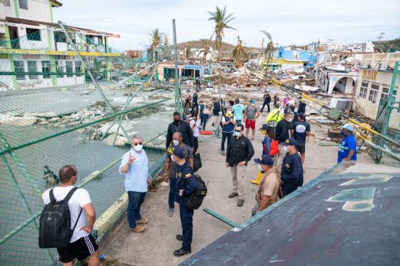 Ayudar Nos Hace Bien