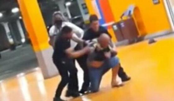 Hombre golpeado muerte Carrefour de Brasil Hombre golpeado muerte Carrefour de Brasil