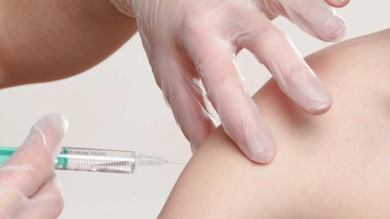 Cuatro de cada 10 colombianos no se vacunarían contra el coronavirus, según encuesta Cuatro de cada 10 colombianos no se vacunarían contra el coronavirus, según encuesta