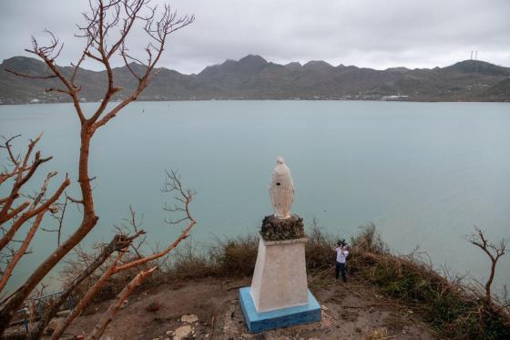 Esta estatua de la Virgen de la Inmaculada Concepción resistió el paso del huracán Iota. Esta estatua de la Virgen de la Inmaculada Concepción resistió el paso del huracán Iota.