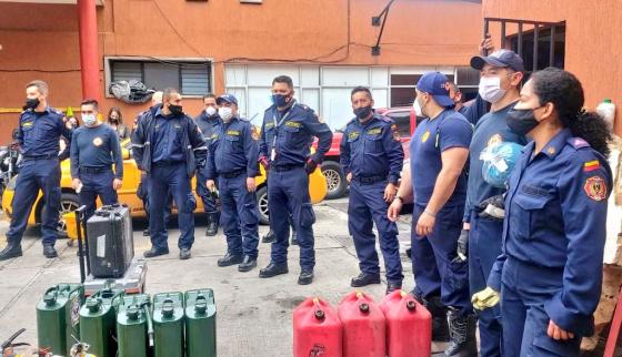 Bomberos de Bogotá viajarán a San Andrés para apoyar labores de búsqueda y rescate