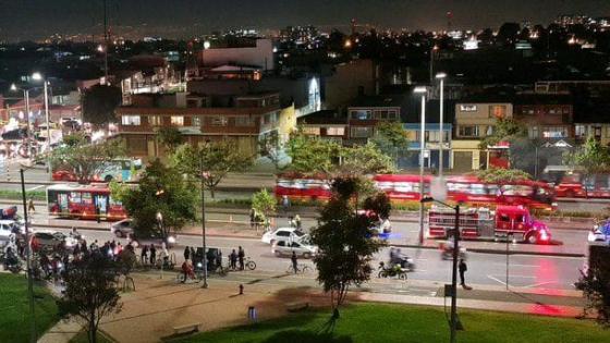 Ciclista murió en accidente con bus dual en Bogotá