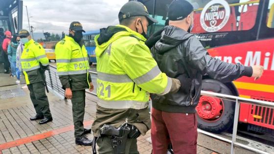 Anuncian plan contra la delincuencia en el transporte público en Bogotá Anuncian plan contra la delincuencia en el transporte público en Bogotáen Bogotá