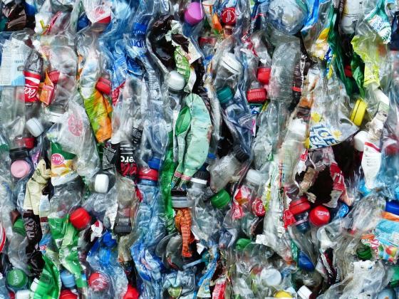 Plásticos de un solo quedarían prohibidos en Bogotá