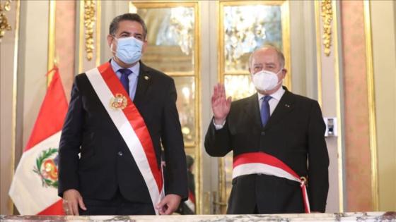 Fiscalía investigará a Manuel Merino por la muerte de dos personas en Perú Fiscalía investigará a Manuel Merino por la muerte de dos personas en Perú