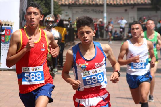 carrera de san Silvestre en Chía 