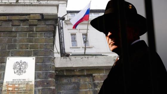 Expulsados diplomáticos rusos por presunto espionaje en Colombia