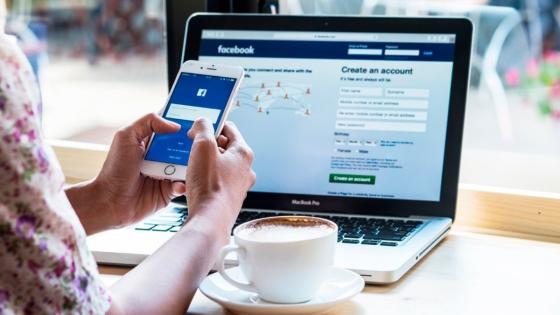 Facebook Facebook