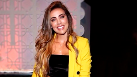 Con sensual bikini, Sara Corrales envió su mensaje de Navidadd Con sensual bikini, Sara Corrales envió su mensaje de Navidad