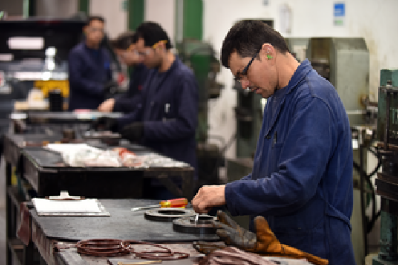 Empresarios piden no establecer nuevos confinamientos en Bogotá Empresarios piden no establecer nuevos confinamientos en Bogotá