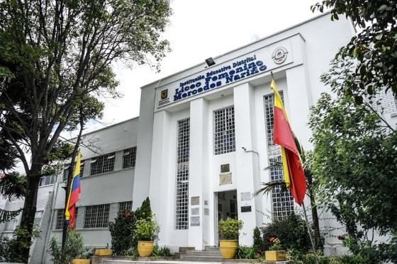 Colegio público de Bogotá recibe reconocimiento internacional Colegio público de Bogotá recibe reconocimiento internacional