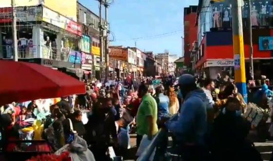 Nueva jornada de aglomeraciones en San Victorino Nueva jornada de aglomeraciones en San Victorino