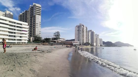 Playa Los Cocos, Santa Marta Advierten incremento de fenómenos climáticos en Santa Marta