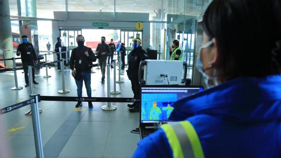 Pasajero con covid-19 ingresó a Colombia de Estados Unidos Pasajero con covid-19 ingresó a Colombia de Estados Unidos