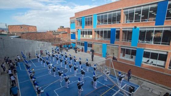 Colegios Bogotá clases escolares