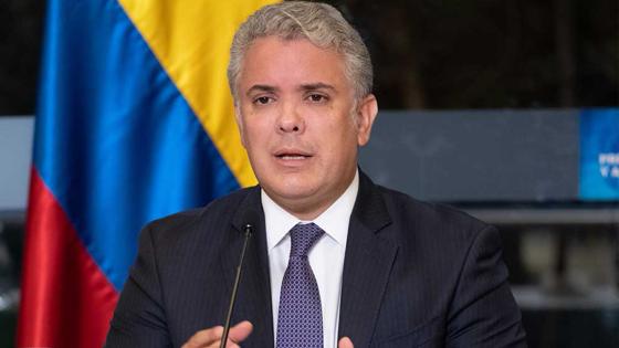 Duque insiste en que sí hay contratos para vacunas de covid-19 Duque insiste en que sí hay contratos para vacunas de covid-19