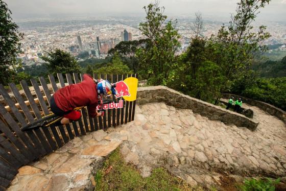 ¡Sin miedo a nada! Regresa Red Bull Monserrate Cerro Abajo 2021