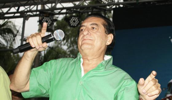 Jorge Oñate en Unidad de Cuidado Intensivo en Valledupar