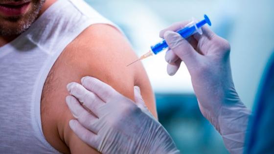 Un sitio web le dirá cuándo es su turno para recibir la vacuna